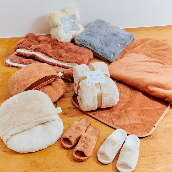 [さくら ] Deuxieme classe-ブランケットポンチョ ムジ コトキジ KOTOKIJI｜株式会社ロフト